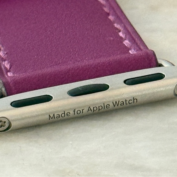Hermes Apple Watch Anemone Fuschia Leather Band Silver Hardware 40mm Single Tour - Picture 7 of 12